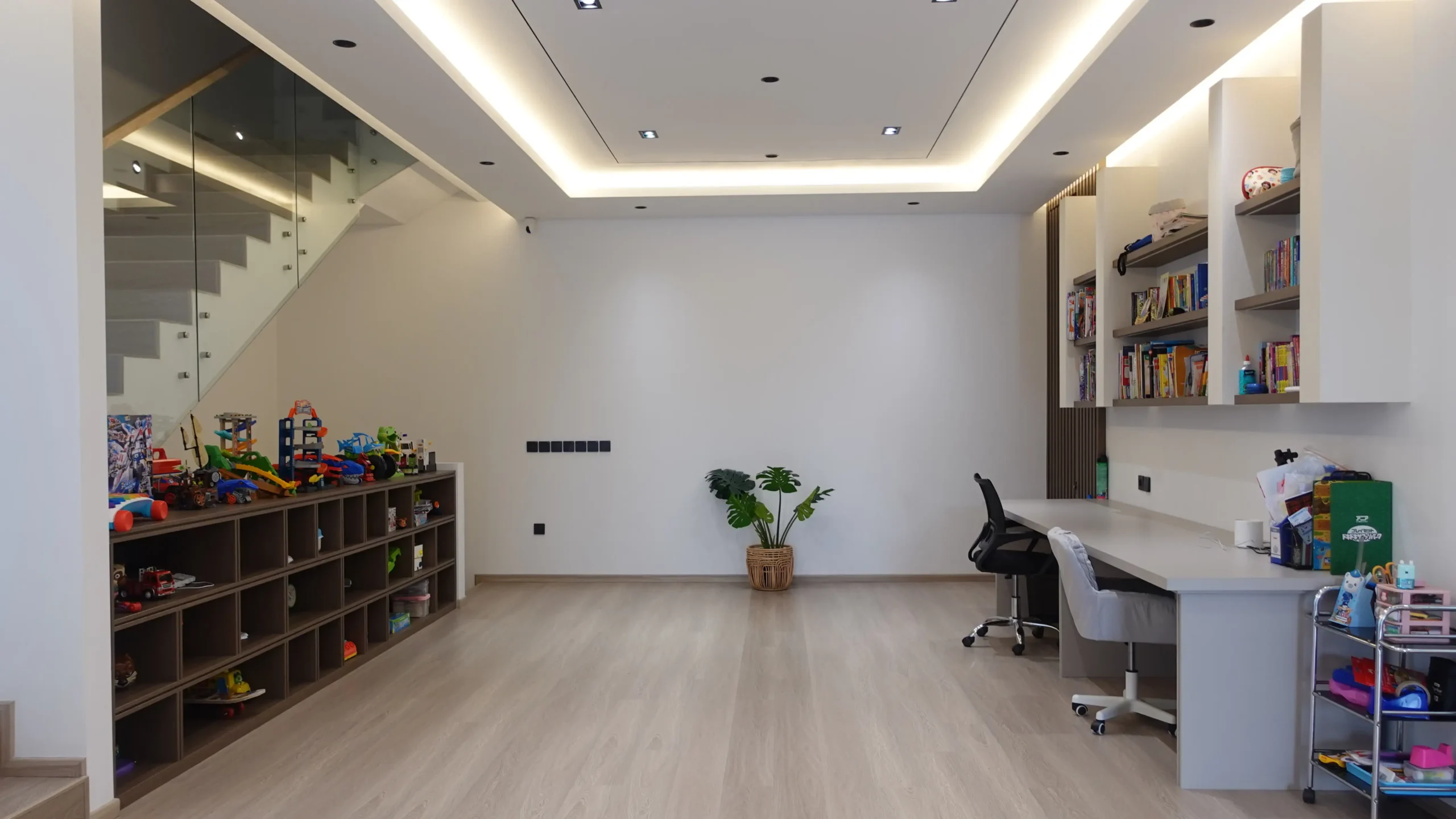 SP HOUSE